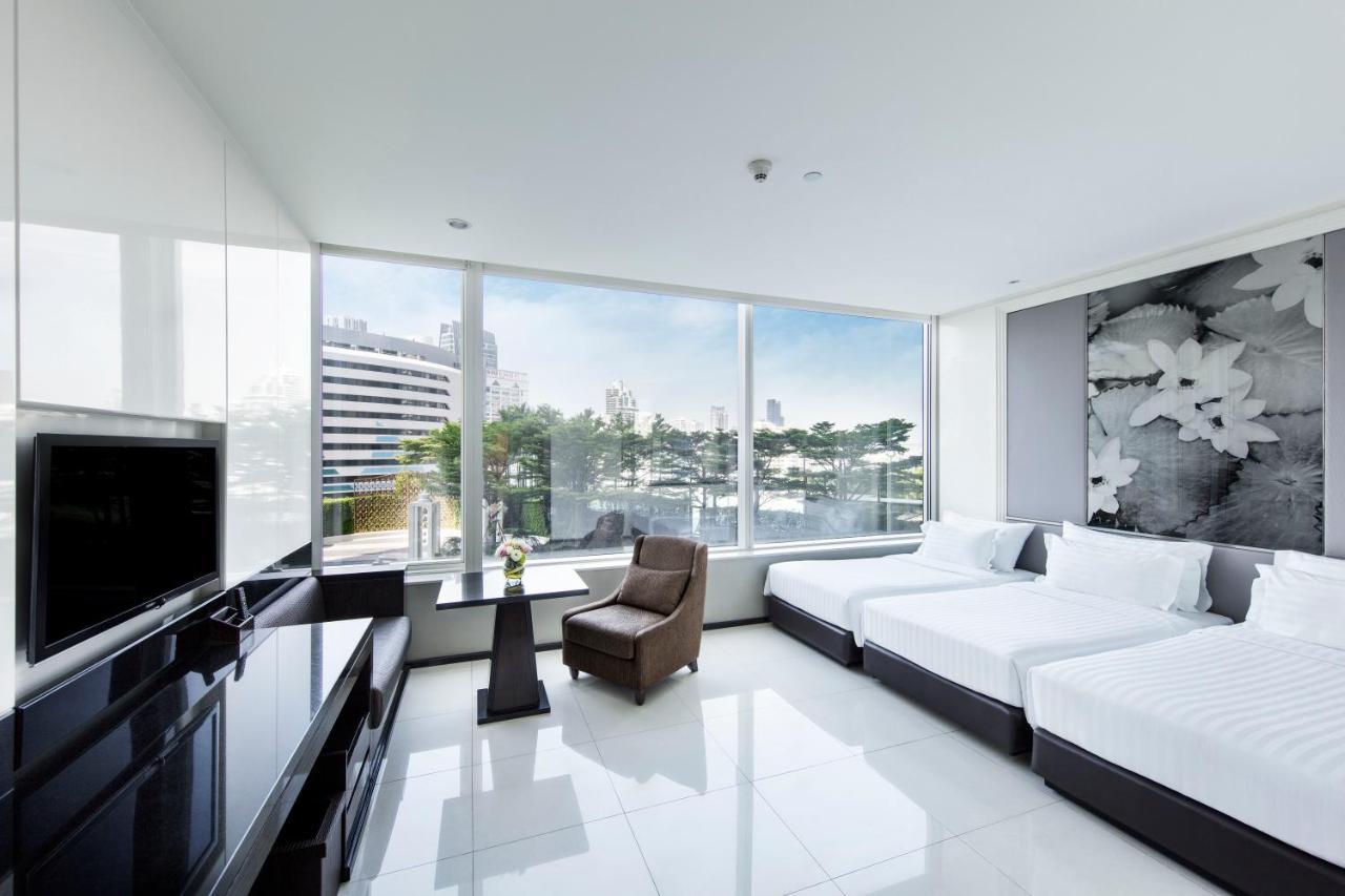 Grande Centre Point Hotel Terminal21 Bangkok Exterior photo A typical room at the hotel