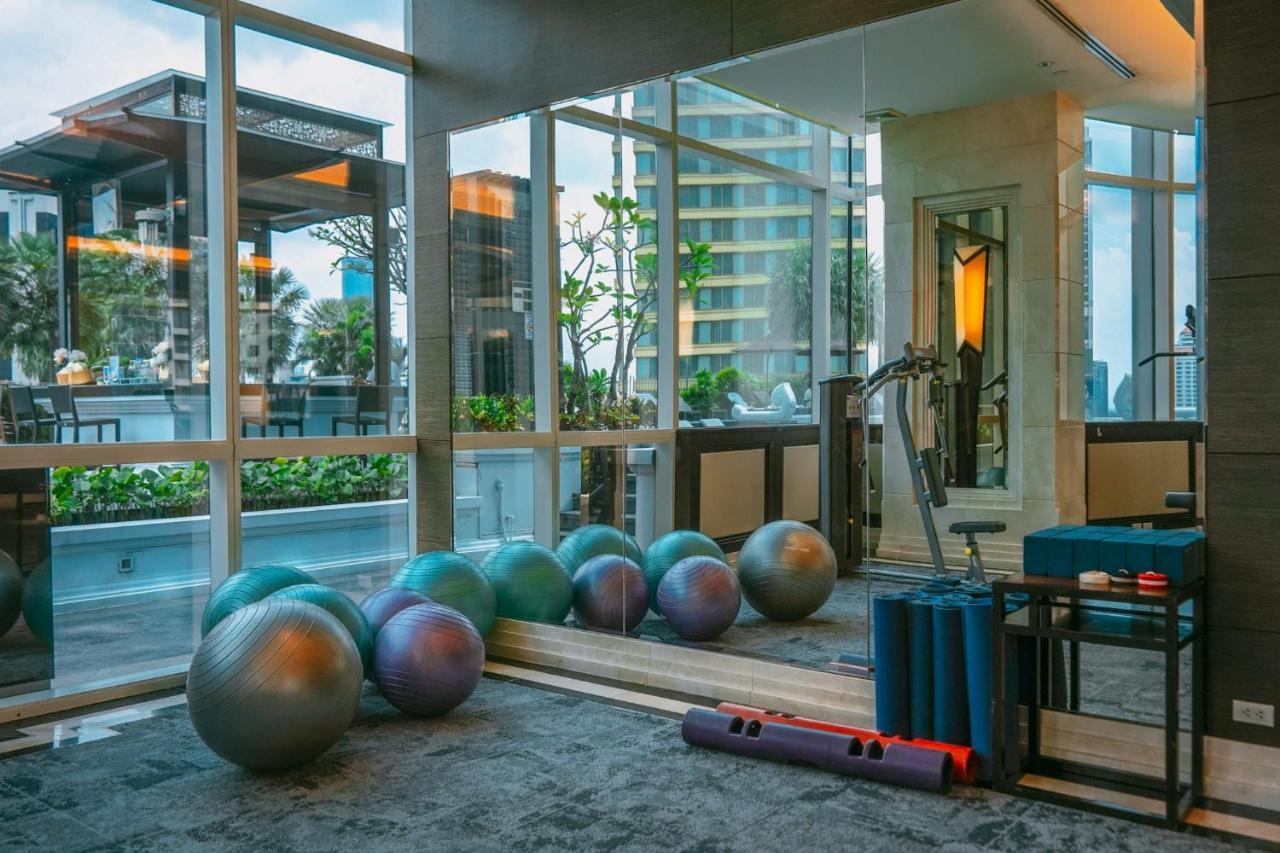 Grande Centre Point Hotel Terminal21 Bangkok Exterior photo The gym at the 1018