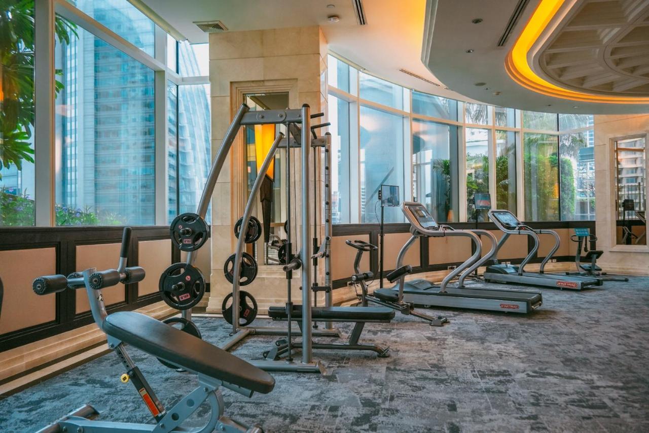 Grande Centre Point Hotel Terminal21 Bangkok Exterior photo The gym at the hotel